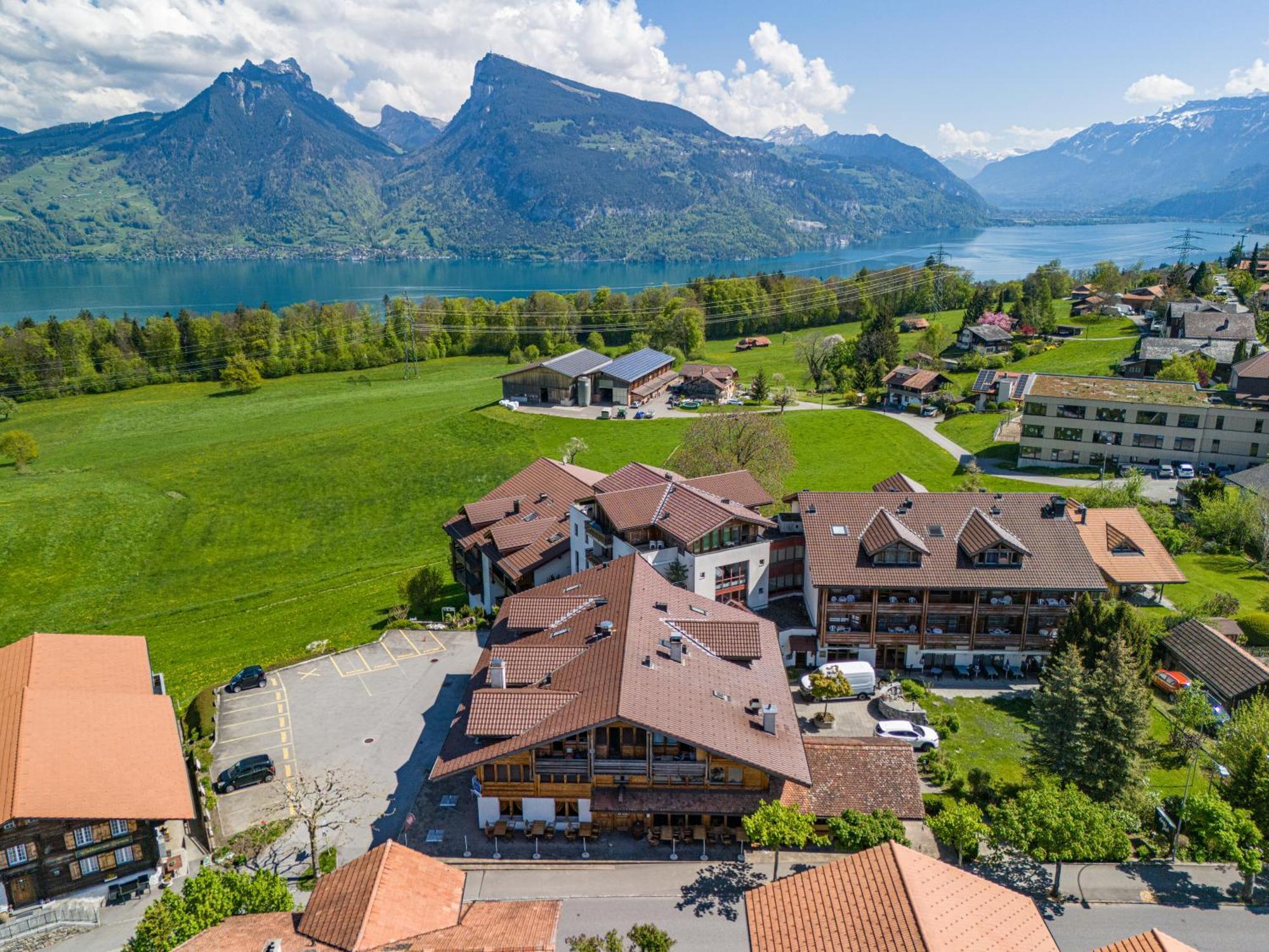 Hotel Aeschipark Aeschi Bei Spiez Exterior foto
